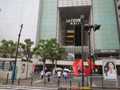 JR川崎駅近くの川崎ルフロン